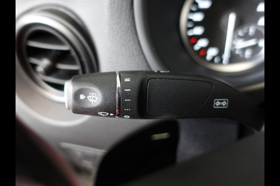Mercedes-Benz Vito 114 CDI Lang Automaat L2 Airco Cruise control Navigatie Parkeersensoren MF stuurwiel Camera