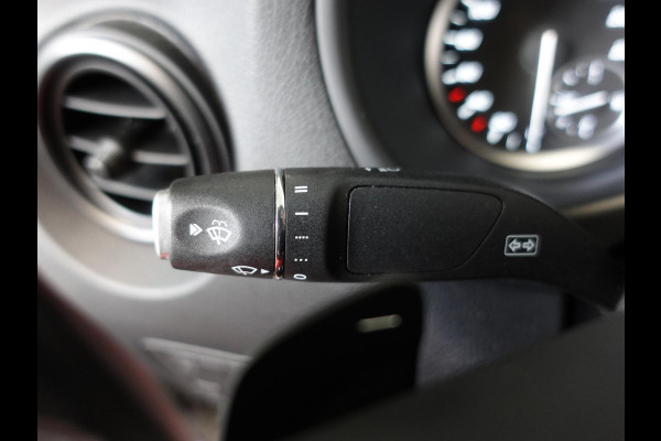 Mercedes-Benz Vito 114 CDI Lang Automaat L2 Airco Cruise control Navigatie Parkeersensoren MF stuurwiel Camera
