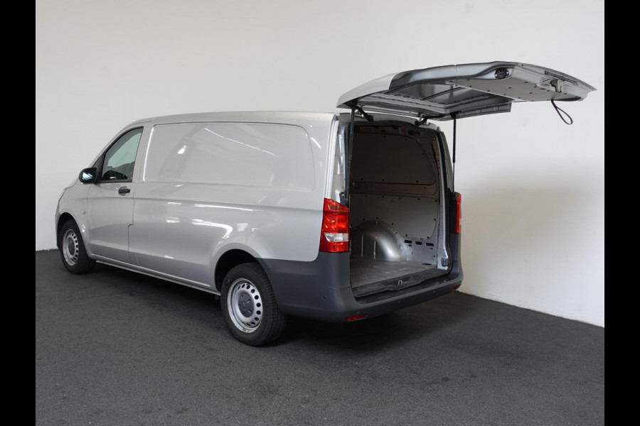 Mercedes-Benz Vito 114 CDI Lang Automaat L2 Airco Cruise control Navigatie Parkeersensoren MF stuurwiel Camera