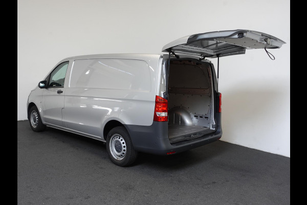 Mercedes-Benz Vito 114 CDI Lang Automaat L2 Airco Cruise control Navigatie Parkeersensoren MF stuurwiel Camera