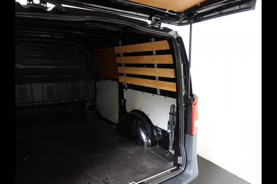 Mercedes-Benz Vito Lang Navigatie Airco Trekhaak 3-zits Bluetooth Euro6 *