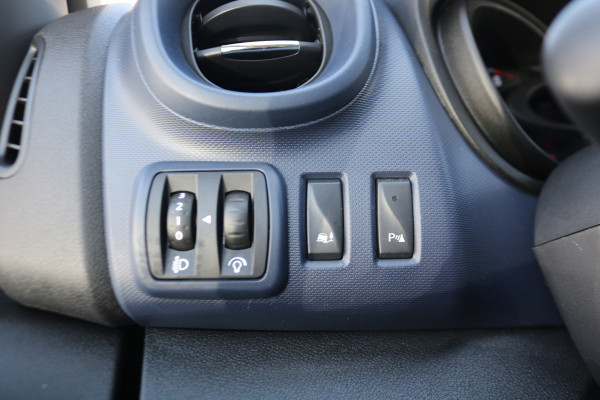 Opel Vivaro 1.6 CDTI L1 H1 Airco Imperiaal Trekhaak Inrichting