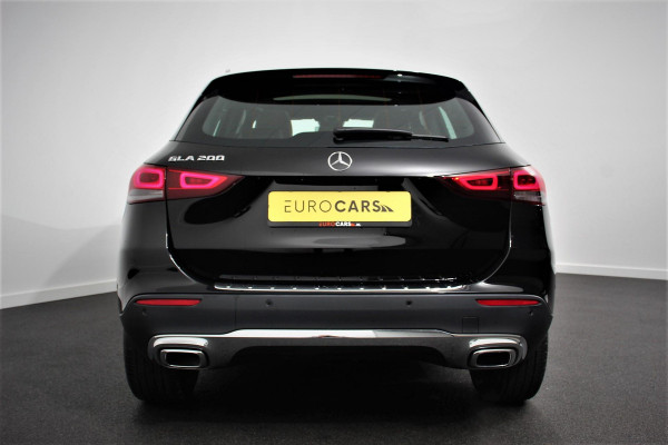 Mercedes-Benz GLA 200 163pk Automaat Progressive Premium | Panorama dak Half lederen bekleding Navigatie Camera Stoelverwarming Electrisch bedienbare achterklep Led