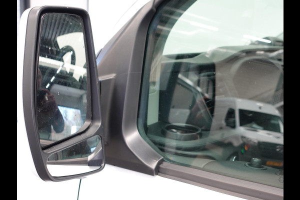Ford Transit Custom 131pk Automaat L2H1 Trend Trekhaak Cruise control Achterklep Airco Euro6
