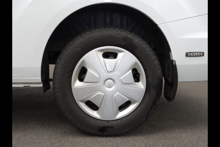 Ford Transit Custom 131pk Automaat L2H1 Trend Trekhaak Cruise control Achterklep Airco Euro6