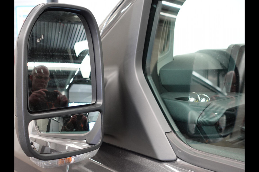 Ford Transit Custom 300 2.0 TDCI L2H1 Trend Automaat Airco Navigatie Cruise