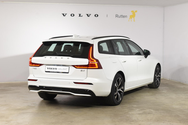 Volvo V60 B4 211PK Automaat Plus Dark / Driver assist / Moritz lederen bekleding / Elektrische stoelen / DAB+ / Google Navigatie