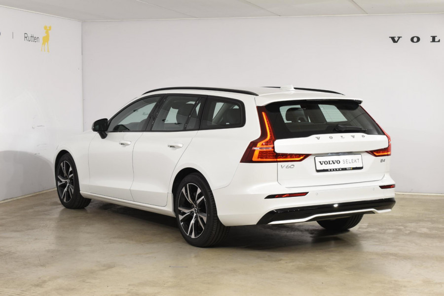 Volvo V60 B4 211PK Automaat Plus Dark / Driver assist / Moritz lederen bekleding / Elektrische stoelen / DAB+ / Google Navigatie