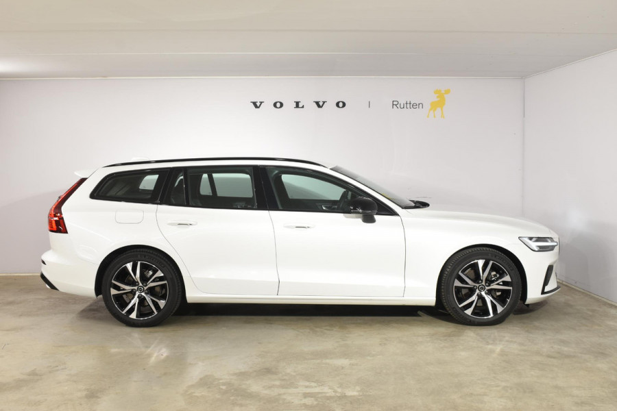 Volvo V60 B4 211PK Automaat Plus Dark / Driver assist / Moritz lederen bekleding / Elektrische stoelen / DAB+ / Google Navigatie