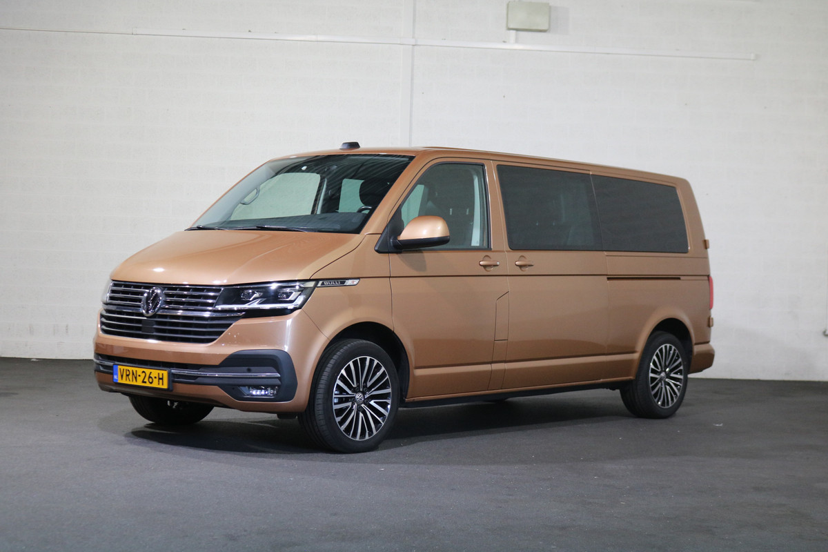 Volkswagen Transporter 2.0 TDI 204pk Bulli L2 H1 DC Airco Navigatie Apple Carplay Trekhaak Volkswagen Transporter 2.0 TDI 204pk Bulli L2 H1 DC Airco Navigatie Apple Carplay Trekhaak