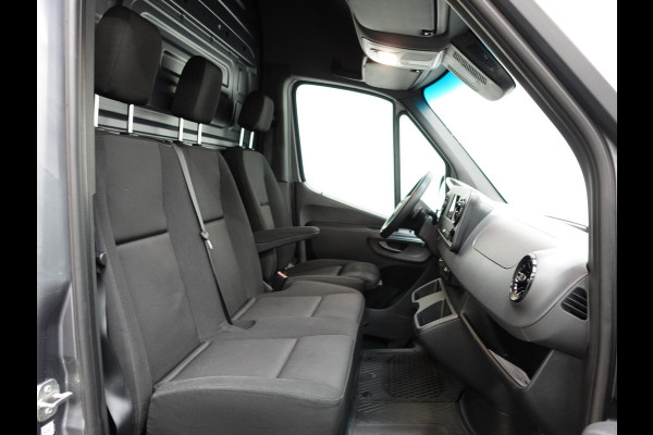 Mercedes-Benz Sprinter L3H2 Automaat Navigatie Cruise Control Trekhaak Imperiaal + Trap Airco