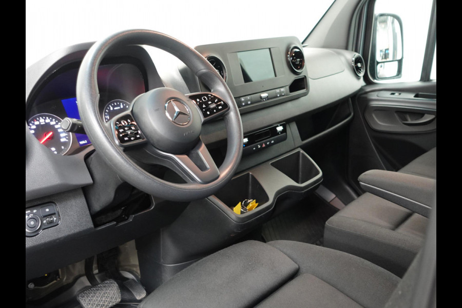Mercedes-Benz Sprinter L3H2 Automaat Navigatie Cruise Control Trekhaak Imperiaal + Trap Airco