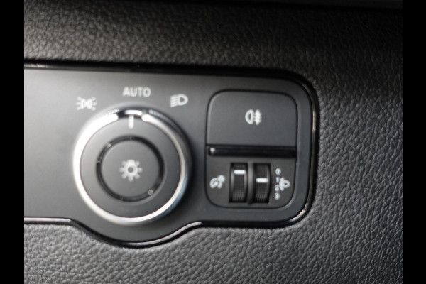 Mercedes-Benz Sprinter L3H2 Automaat Navigatie Cruise Control Trekhaak Imperiaal + Trap Airco