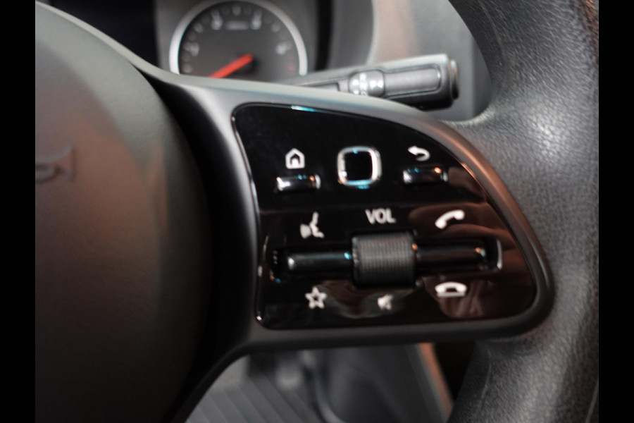 Mercedes-Benz Sprinter L3H2 Automaat Navigatie Cruise Control Trekhaak Imperiaal + Trap Airco