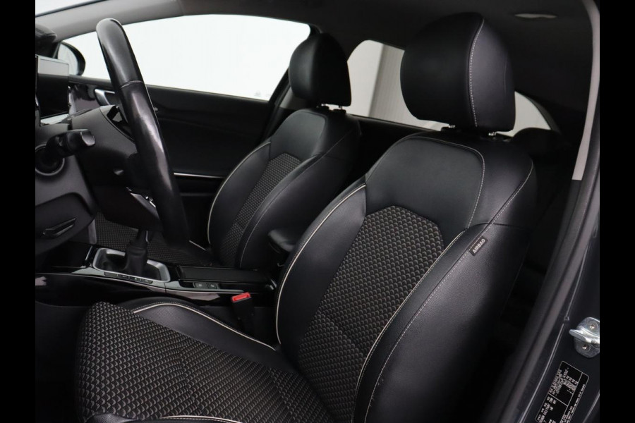 Kia Ceed 1.0 T-GDi DynamicPlusLine | Stoel & stuurverwarming | Trekhaak | Adaptive cruise | Camera | Half leder | Keyless | Full LED | Carplay | Navigatie | Climate control | Parkeerhulp