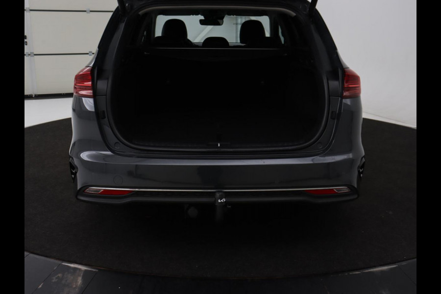Kia Ceed 1.0 T-GDi DynamicPlusLine | Stoel & stuurverwarming | Trekhaak | Adaptive cruise | Camera | Half leder | Keyless | Full LED | Carplay | Navigatie | Climate control | Parkeerhulp
