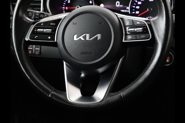 Kia Ceed 1.0 T-GDi DynamicPlusLine | Stoel & stuurverwarming | Trekhaak | Adaptive cruise | Camera | Half leder | Keyless | Full LED | Carplay | Navigatie | Climate control | Parkeerhulp