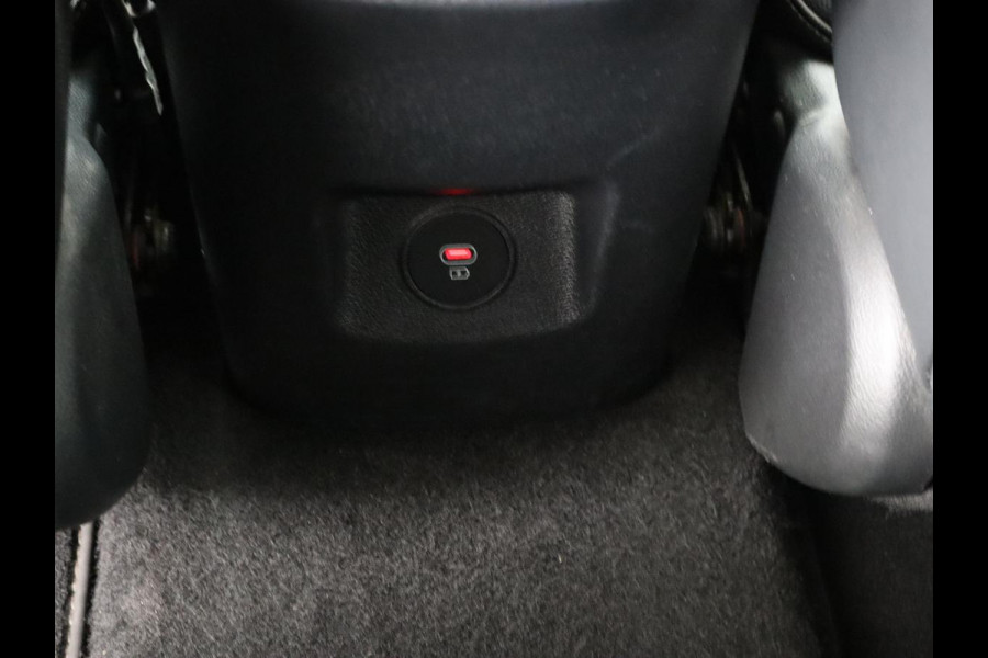 Kia Ceed 1.0 T-GDi DynamicPlusLine | Stoel & stuurverwarming | Trekhaak | Adaptive cruise | Camera | Half leder | Keyless | Full LED | Carplay | Navigatie | Climate control | Parkeerhulp