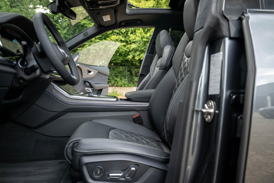 Audi Q8 60 TFSI e quattro S Competition B&O High-End 169k