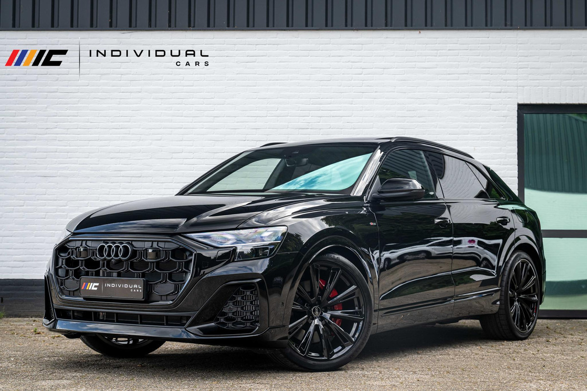 Audi Q8 60 TFSI e quattro S Competition B&O High-End Audi Q8 60 TFSI e quattro S Competition B&O High-End