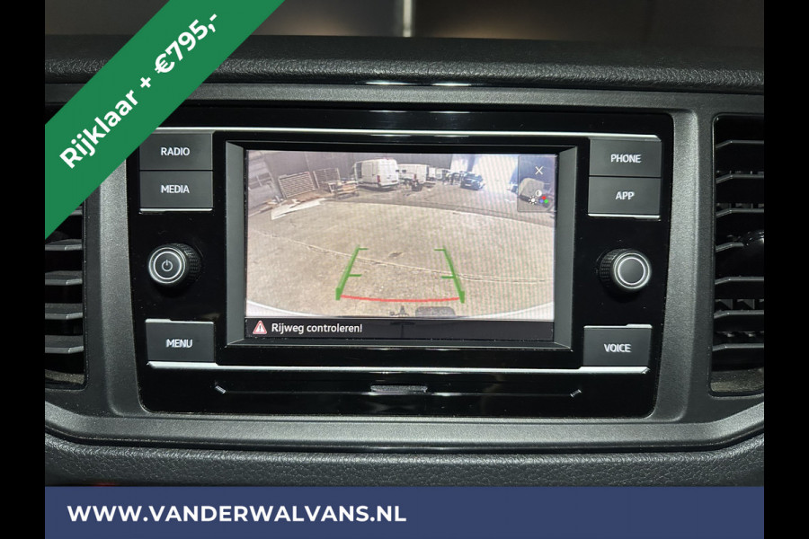 Volkswagen Crafter 2.0 TDI 141pk L3H2 L2H1 Euro6 *Rijklaar Direct rijden* Airco | Camera | Apple Carplay | Android Auto | 3000kg Trekhaak Bijrijdersbank