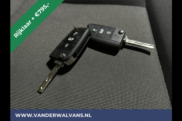 Volkswagen Crafter 2.0 TDI 141pk L3H2 L2H1 Euro6 *Rijklaar Direct rijden* Airco | Camera | Apple Carplay | Android Auto | 3000kg Trekhaak Bijrijdersbank