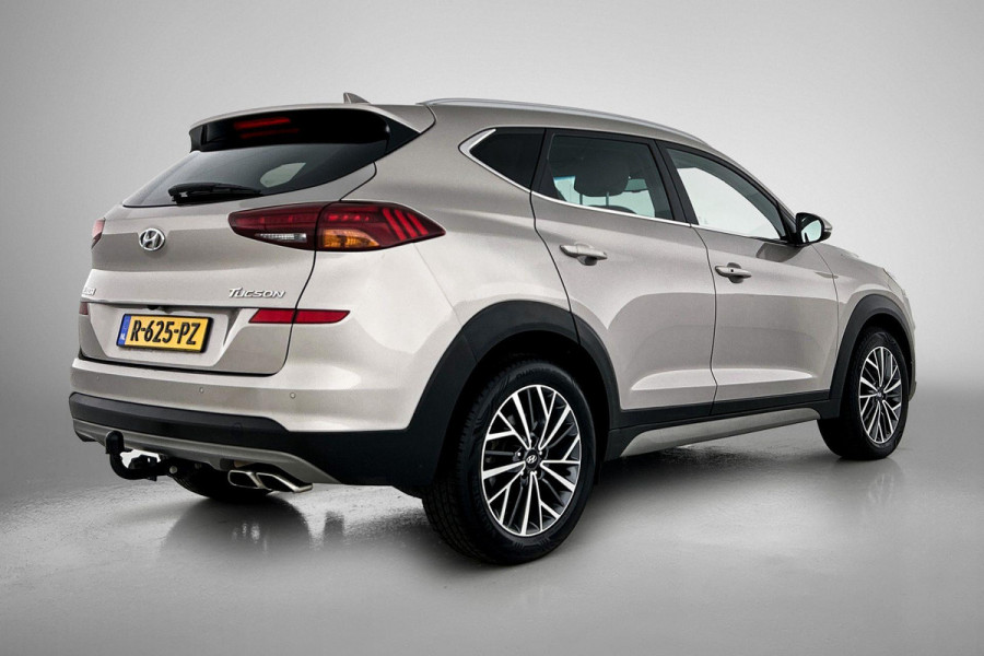 Hyundai Tucson 1.6 T-GDI Comfort(Goed onderH, Carplay, StoelV, Camera, Trekhaak, Navi, Elektrische stoelen, Parkeersensoren, Etc)