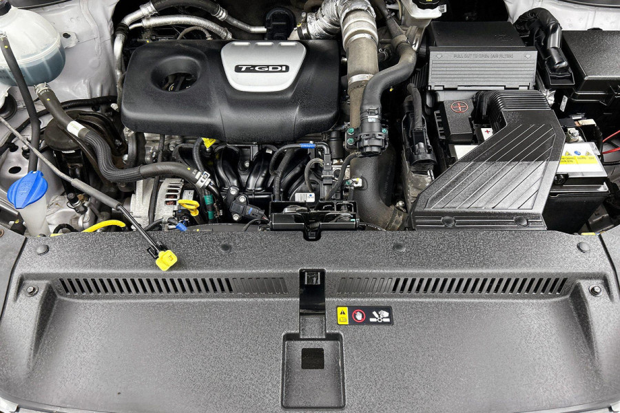 Hyundai Tucson 1.6 T-GDI Comfort(Goed onderH, Carplay, StoelV, Camera, Trekhaak, Navi, Elektrische stoelen, Parkeersensoren, Etc)