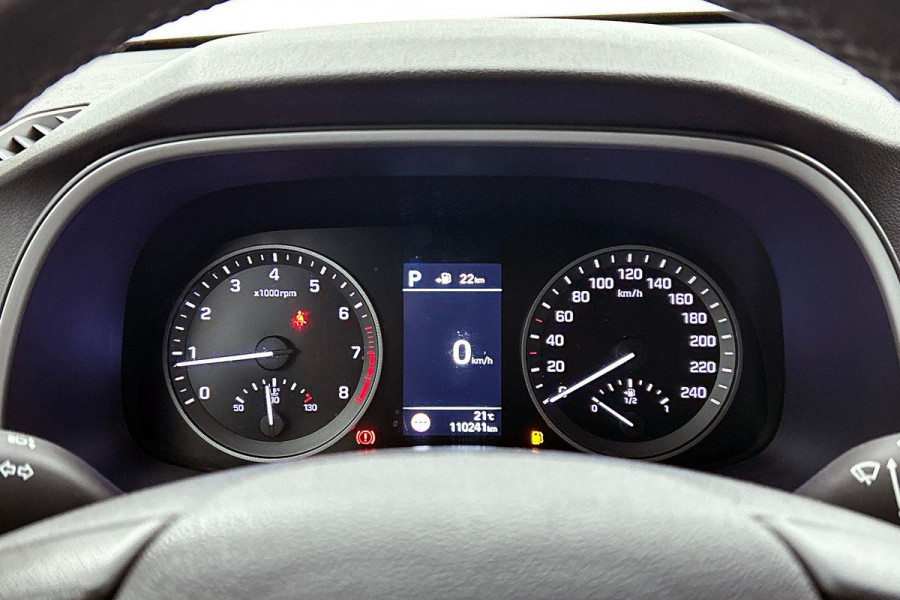 Hyundai Tucson 1.6 T-GDI Comfort(Goed onderH, Carplay, StoelV, Camera, Trekhaak, Navi, Elektrische stoelen, Parkeersensoren, Etc)