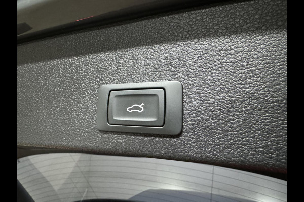 Audi Q2 30 TFSI Black Edition Navi Clima Cruise Camera Stoelv. Trekh.