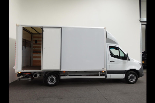 Mercedes-Benz Sprinter 315 150pk Automaat Bakwagen Meubelbak Laadklep Navigatie Airco Cruise Control Comfort stoelen