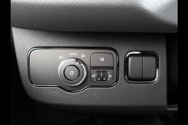 Mercedes-Benz Sprinter 315 150pk Automaat Bakwagen Meubelbak Laadklep Navigatie Airco Cruise Control Comfort stoelen