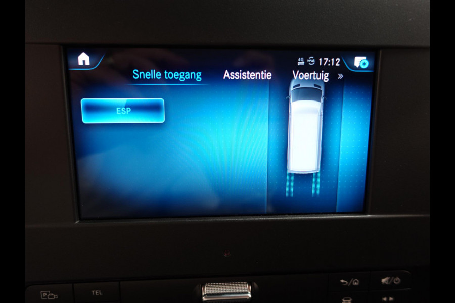 Mercedes-Benz Sprinter 315 150pk Automaat Bakwagen Meubelbak Laadklep Navigatie Airco Cruise Control Comfort stoelen