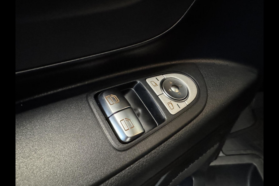 Mercedes-Benz Vito 114 CDI Lang L2 Automaat Apple Carplay Airco Bluetooth Camera Trekhaak Lederen bekleding
