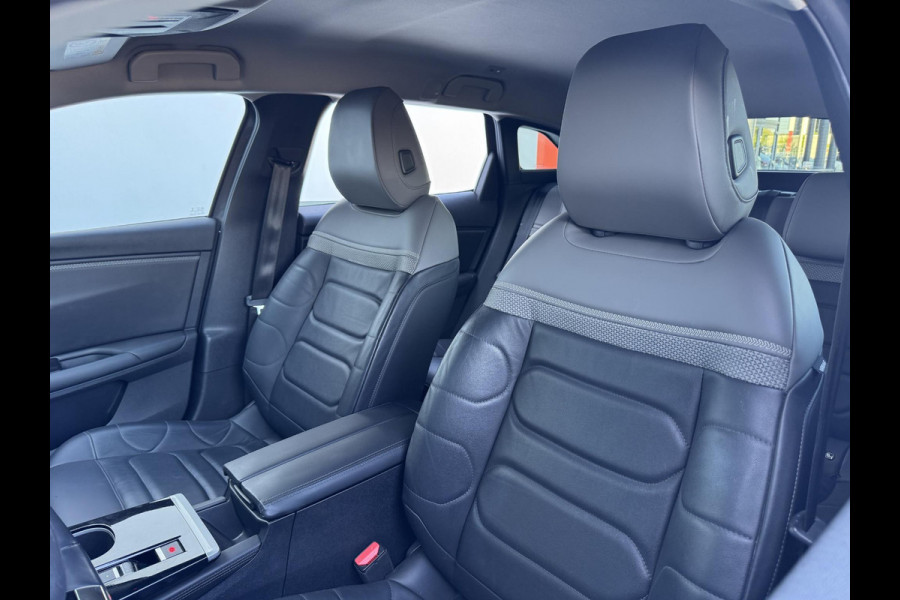 Citroën C5 X 1.2 PT 130 Business Plus Aut. | Lederen bekleding | Camera | Prijs is rijklaar