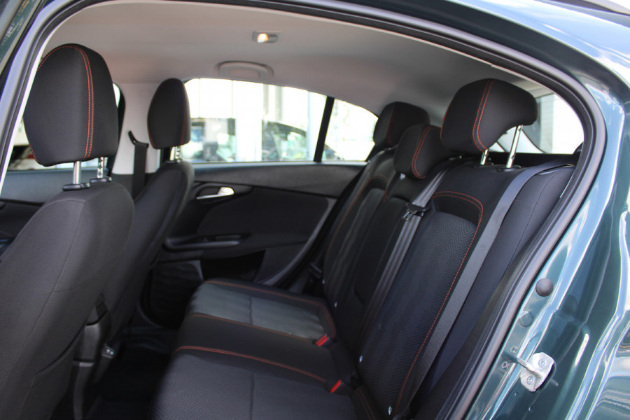 Fiat Tipo Cross 1.5 Hybrid Garmin | Camera | Cruise Control