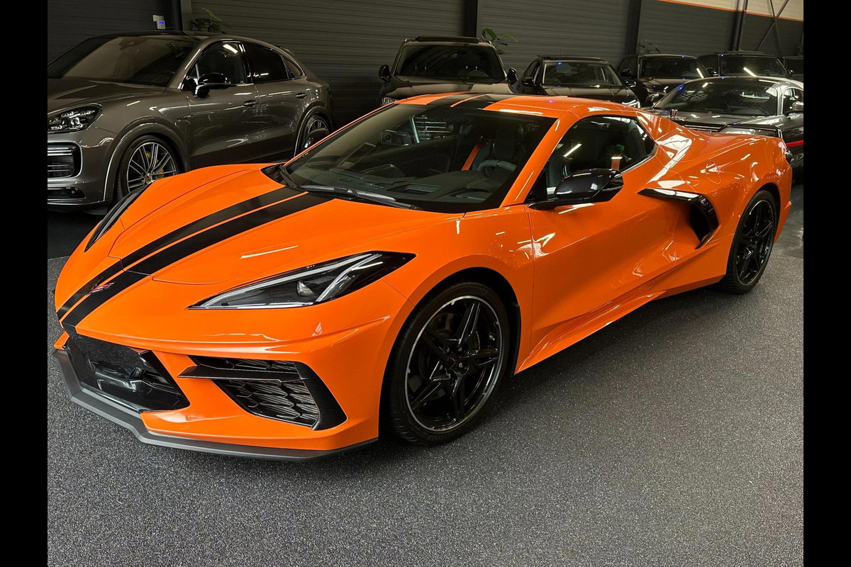 Chevrolet Corvette C8 Stingray Cabrio 3LT 70th Anniversary Carbon pack Chevrolet Corvette C8 Stingray Cabrio 3LT 70th Anniversary Carbon pack