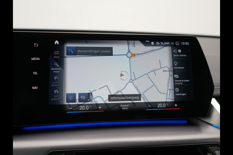 BMW X1 xDrive30e M-sport Plug in Hybrid 327pk PHEV | Adaptive Cruise | Head-up Display | 360 Camera | Carplay | Stoelen Verwarmd | Sfeerverlichting |