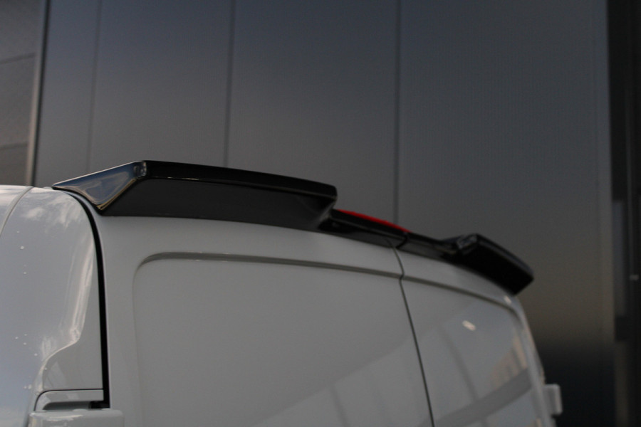 Mercedes-Benz Vito 116 CDI L3 Pro XL 164pk - Multi Beam LED - Leder - Dodehoek - Side Bars - Night Pack - Carplay - Rijklaar