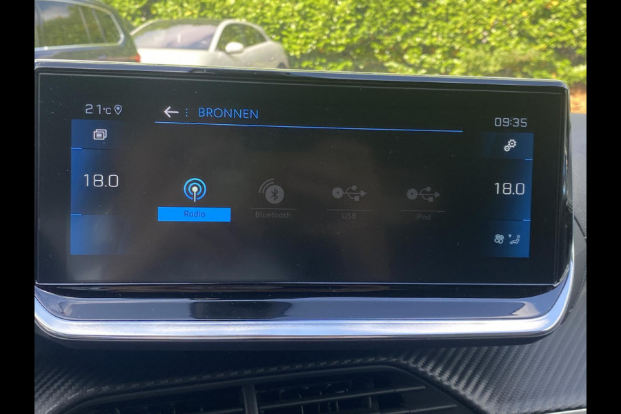 Peugeot 208 1.2 PureTech GT-Line RIJKLAARPRIJS INCL. 12MND BOVAG GARANTIE | TOP ONDERHOUDEN