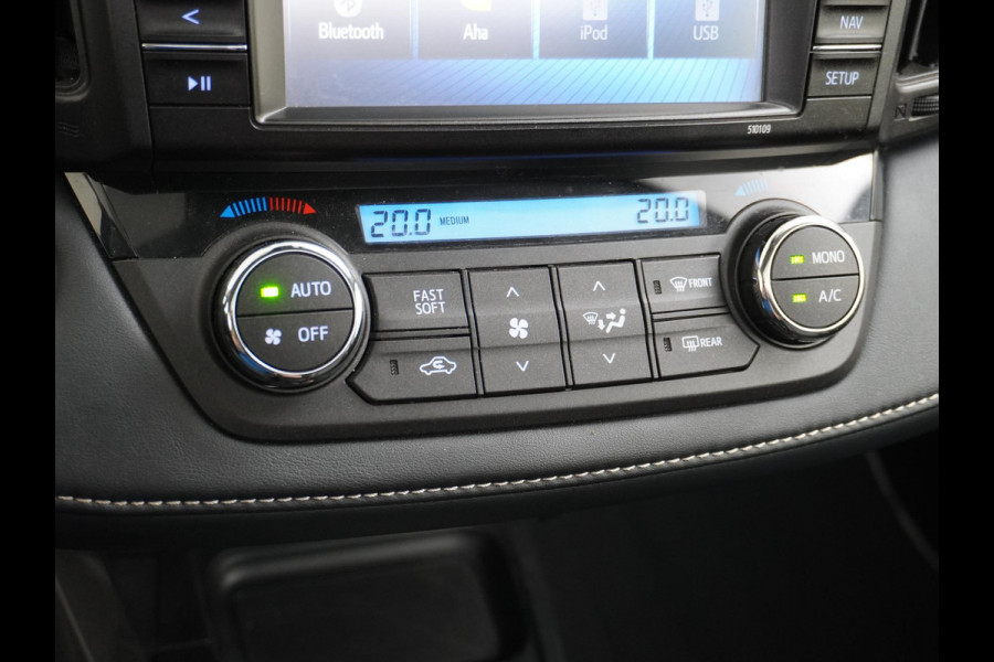 Toyota RAV4 2.5 Hybrid AWD Executive MEMORY SEAT | PANO | AFNEEMBARE TREKHAAK