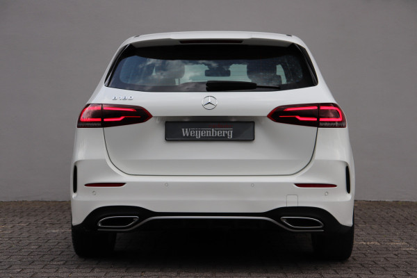 Mercedes-Benz B-Klasse 180 AMG Navi Stoelv. 19"