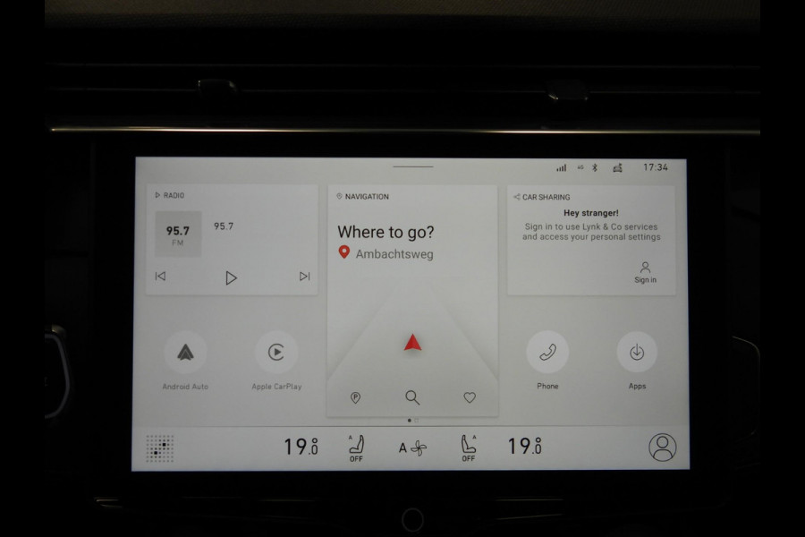 Lynk & Co 01 1.5 PHEV BlackLine ZWARTE HEMEL/360CAM/SCHUIFDAK/LED/20"LMV!