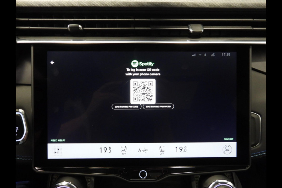 Lynk & Co 01 1.5 PHEV BlackLine ZWARTE HEMEL/360CAM/SCHUIFDAK/LED/20"LMV!