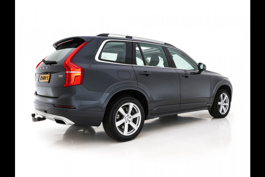 Volvo XC90 2.0 T8 Twin Engine AWD Momentum [ 7-Pers. ] (INCL-BTW) Aut. *PANO | LUXURY-LEATHER | FULL-LED | DIGI-COCKPIT | NAVI-FULLMAP | CARPLAY | ECC | HEATED-COMFORTSEATS | LANE-ASSIST | PDC | ADAPT.CRUISE | TOWBAR | 19"ALU*