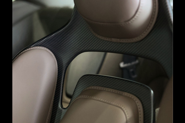 Aston Martin DB12 4.0 V8 | Minotaur Green - Performance seat