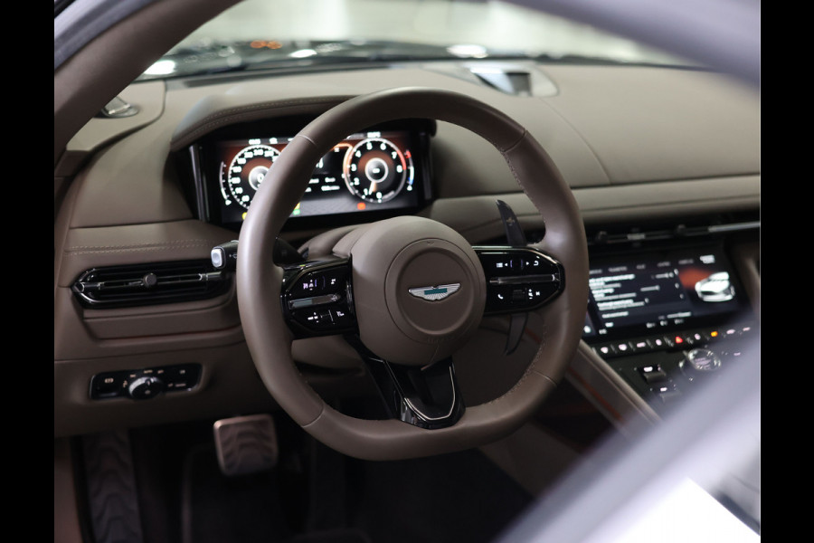 Aston Martin DB12 4.0 V8 | Minotaur Green - Performance seat