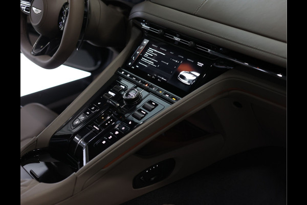 Aston Martin DB12 4.0 V8 | Minotaur Green - Performance seat