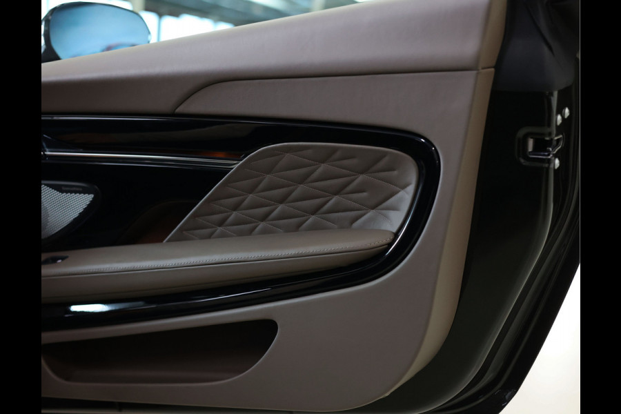 Aston Martin DB12 4.0 V8 | Minotaur Green - Performance seat