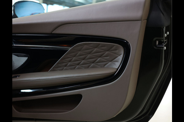 Aston Martin DB12 4.0 V8 | Minotaur Green - Performance seat